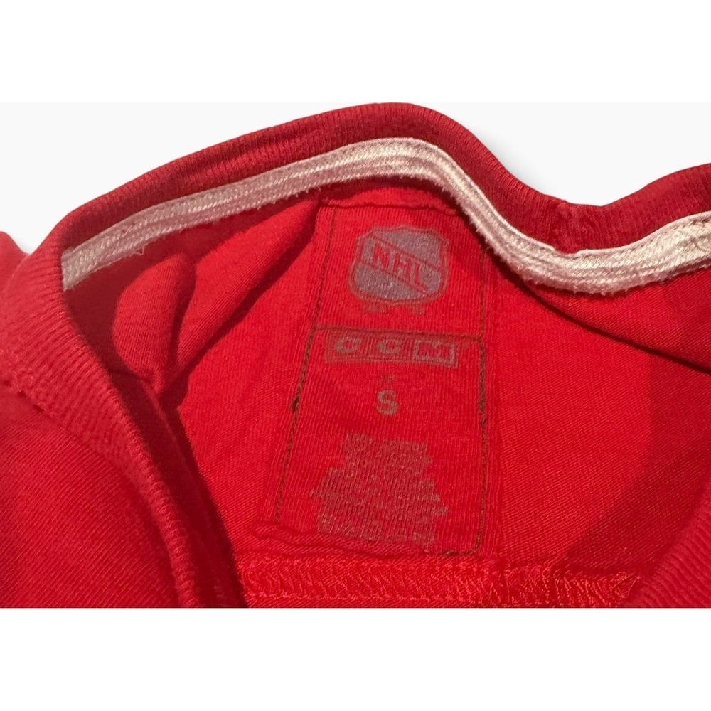 CCM NHL Detroit Red Wings Long Sleeve Shirt Red Vintage Style Mens Small - Picture 6 of 7